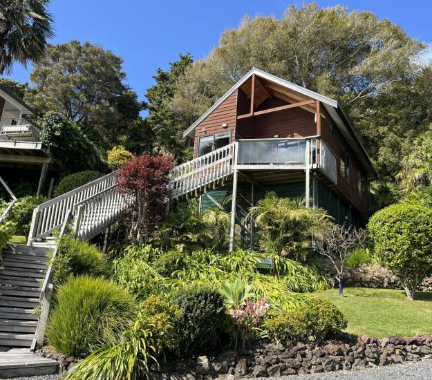 Abri Apartments | Luxury Accommodation | Bay of Islands | Paihia | Garden